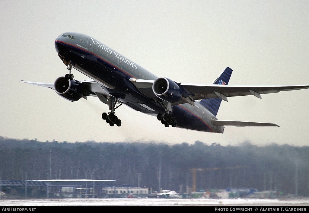 Aircraft Photo of N776UA | Boeing 777-222 | United Airlines | AirHistory.net #65290