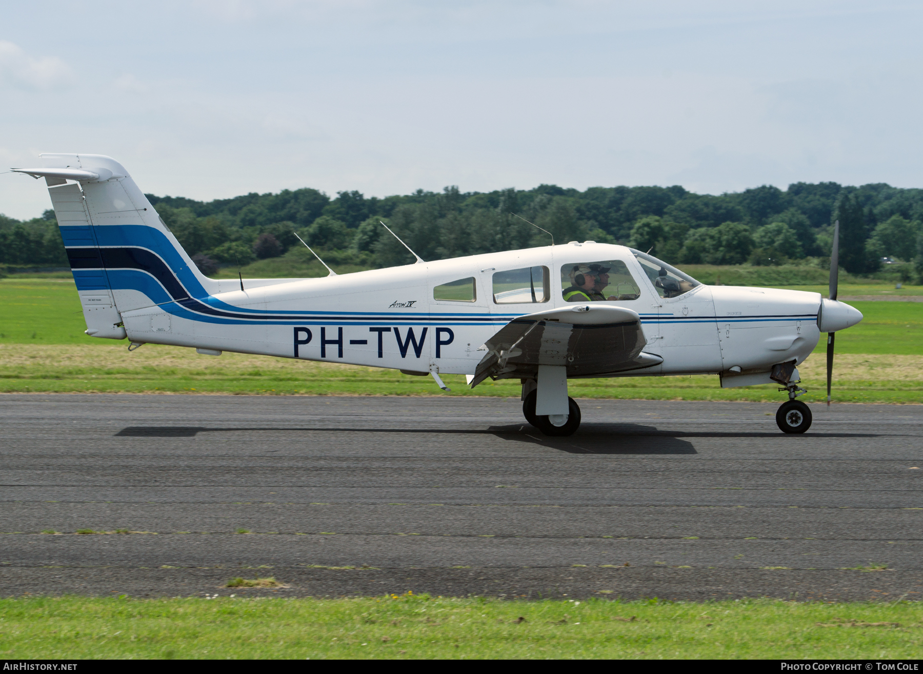 Aircraft Photo of PH-TWP | Piper PA-28RT-201 Arrow IV | AirHistory.net #65365