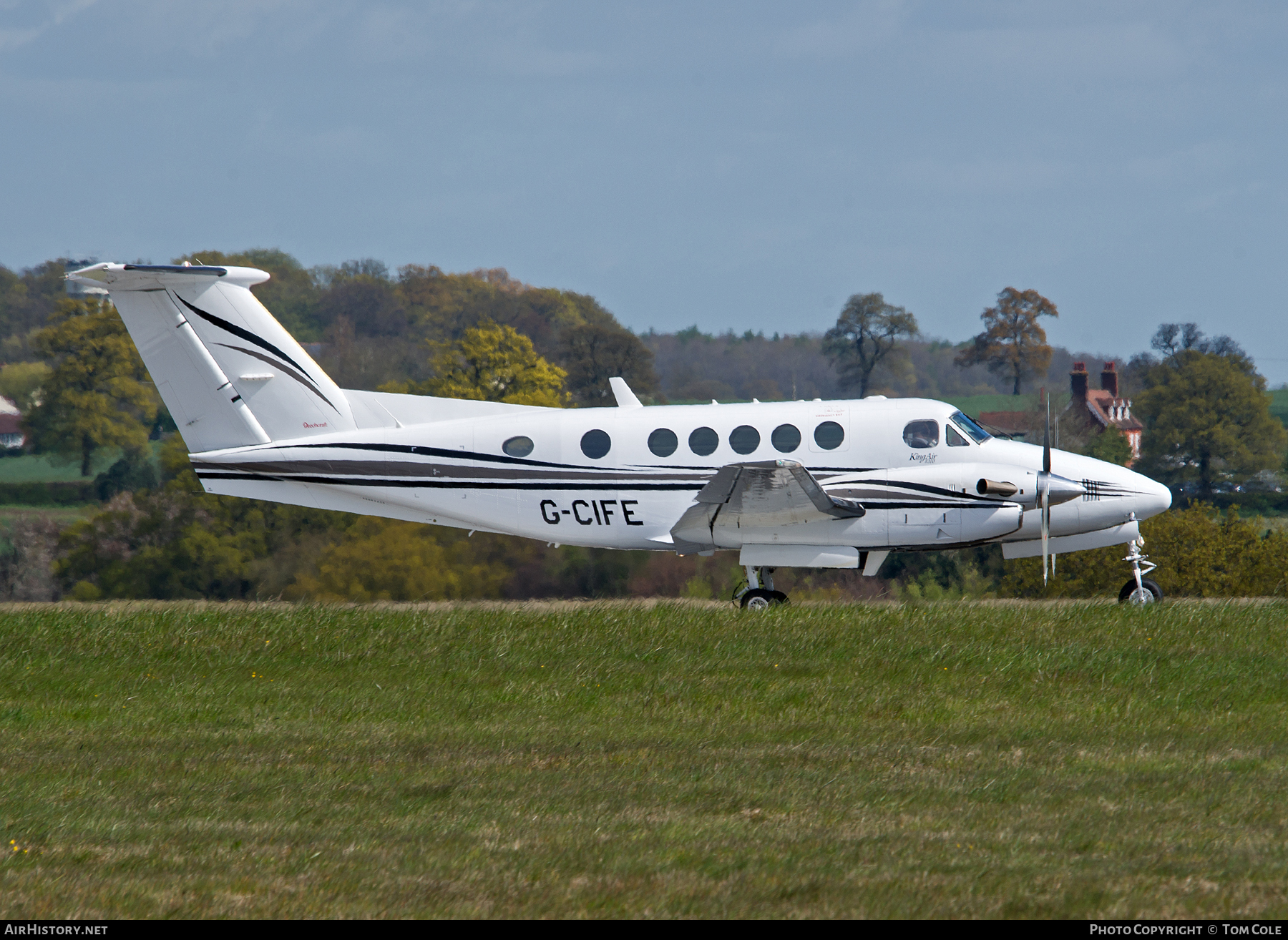 Aircraft Photo of G-CIFE | Raytheon B200 King Air | AirHistory.net #65418