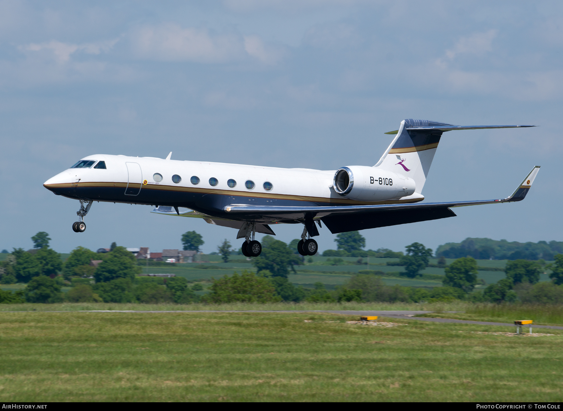 Aircraft Photo of B-8108 | Gulfstream Aerospace G-V-SP Gulfstream G550 | Deer Jet | AirHistory.net #65435