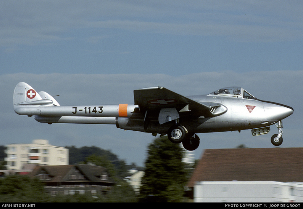 Aircraft Photo of J-1143 | De Havilland D.H. 100 Vampire FB6 | Switzerland - Air Force | AirHistory.net #65584