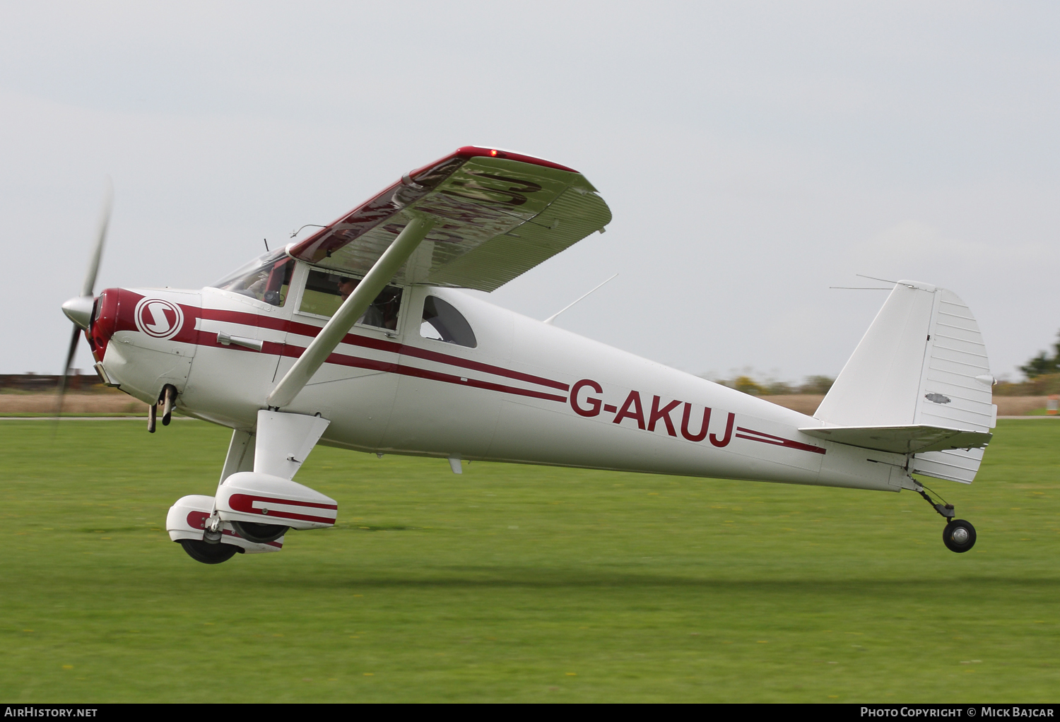 Aircraft Photo of G-AKUJ | Luscombe 8E Silvaire Deluxe | AirHistory.net #65632