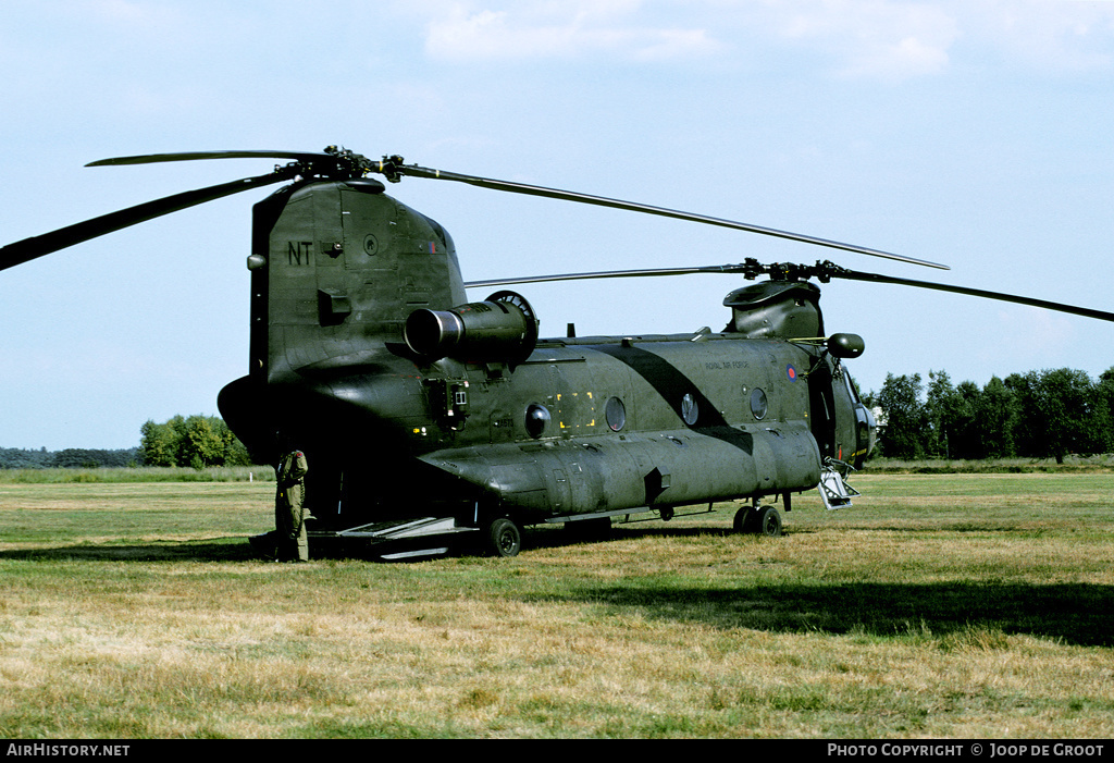 Aircraft Photo of ZA673 | Boeing Chinook HC2 (352) | UK - Air Force | AirHistory.net #65636
