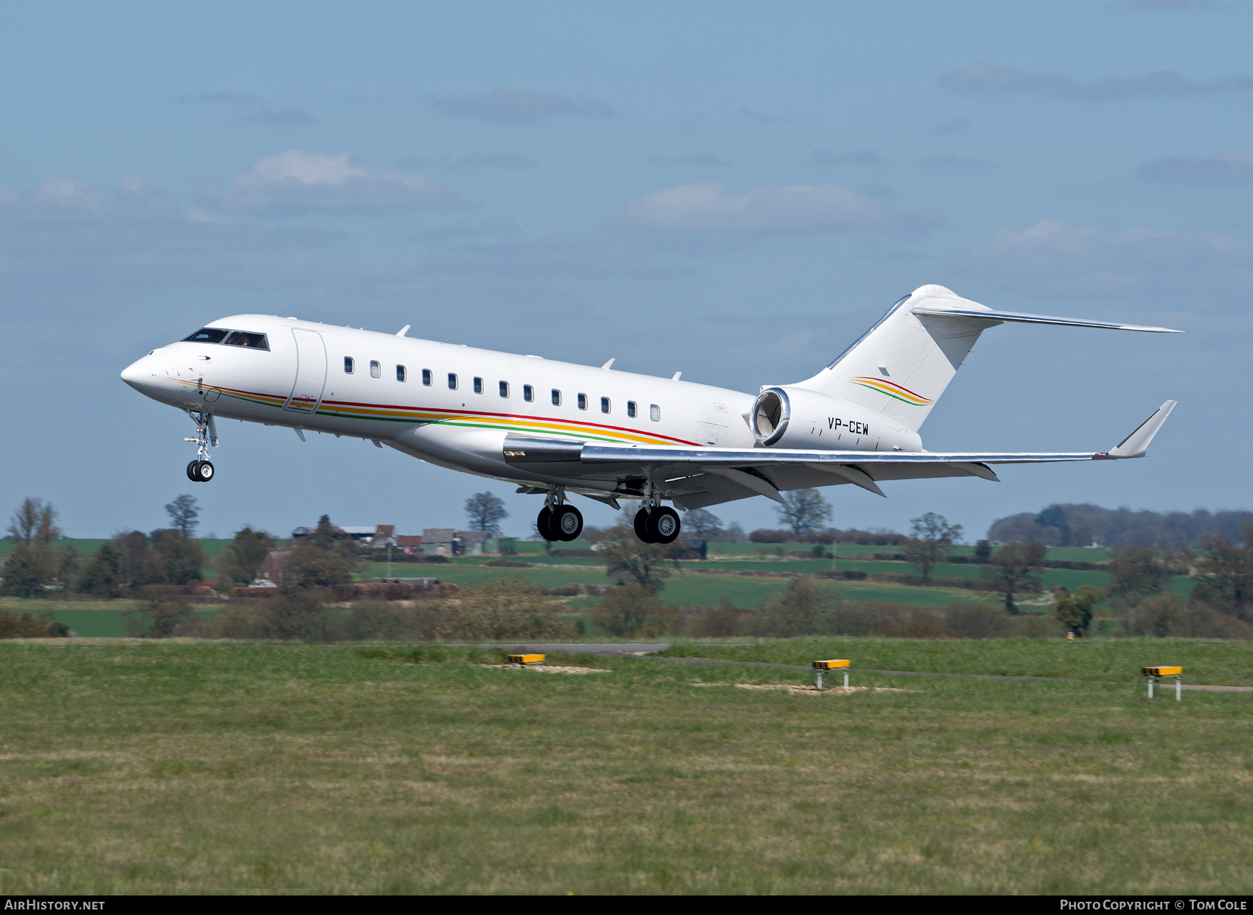 Aircraft Photo of VP-CEW | Bombardier Global 6000 (BD-700-1A10) | AirHistory.net #65732