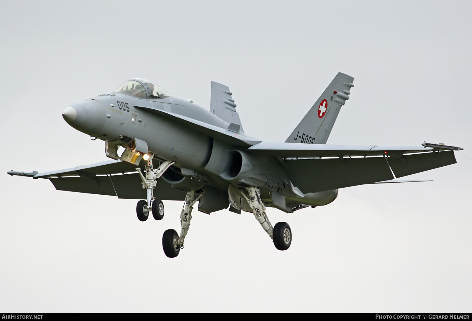 Aircraft Photo of J-5005 | McDonnell Douglas F/A-18C Hornet | Switzerland - Air Force | AirHistory.net #65762