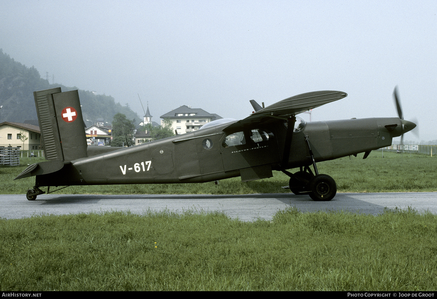 Aircraft Photo of V-617 | Pilatus PC-6/B2-H2M-1 Turbo Porter | Switzerland - Air Force | AirHistory.net #65764