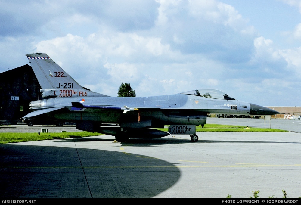 Aircraft Photo of J-251 | General Dynamics F-16A Fighting Falcon | Netherlands - Air Force | AirHistory.net #65776