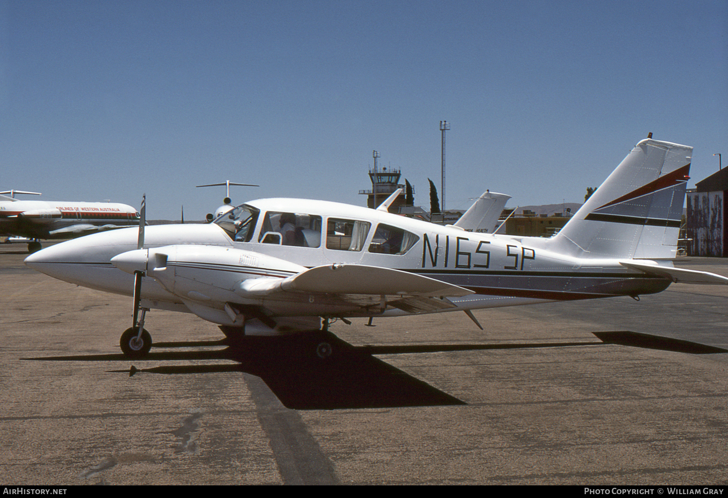 Aircraft Photo of N165SP | Piper PA-23-250 Aztec E | AirHistory.net #65782