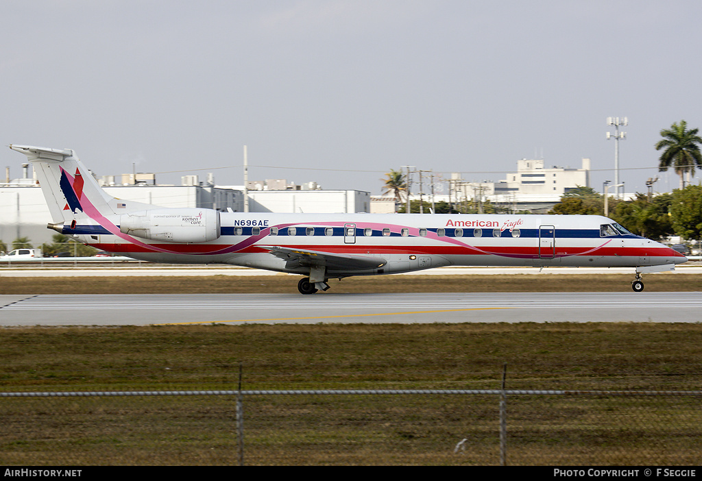 Aircraft Photo of N696AE | Embraer ERJ-145LR (EMB-145LR) | American Eagle | AirHistory.net #65784