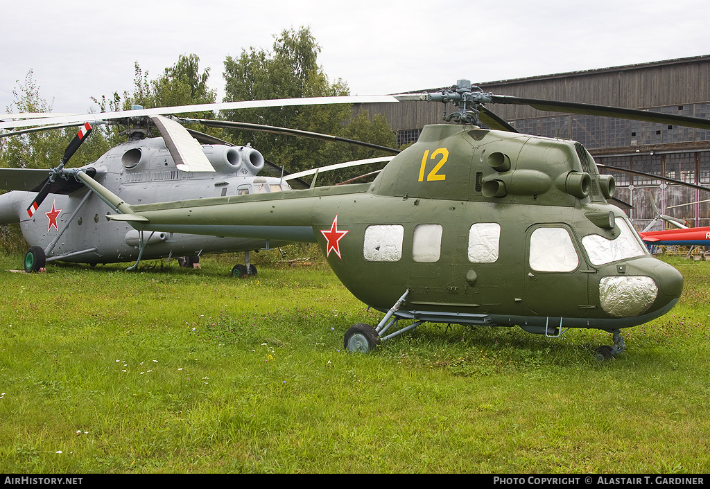 Aircraft Photo of 12 yellow | Mil Mi-2 | Soviet Union - Air Force | AirHistory.net #65793