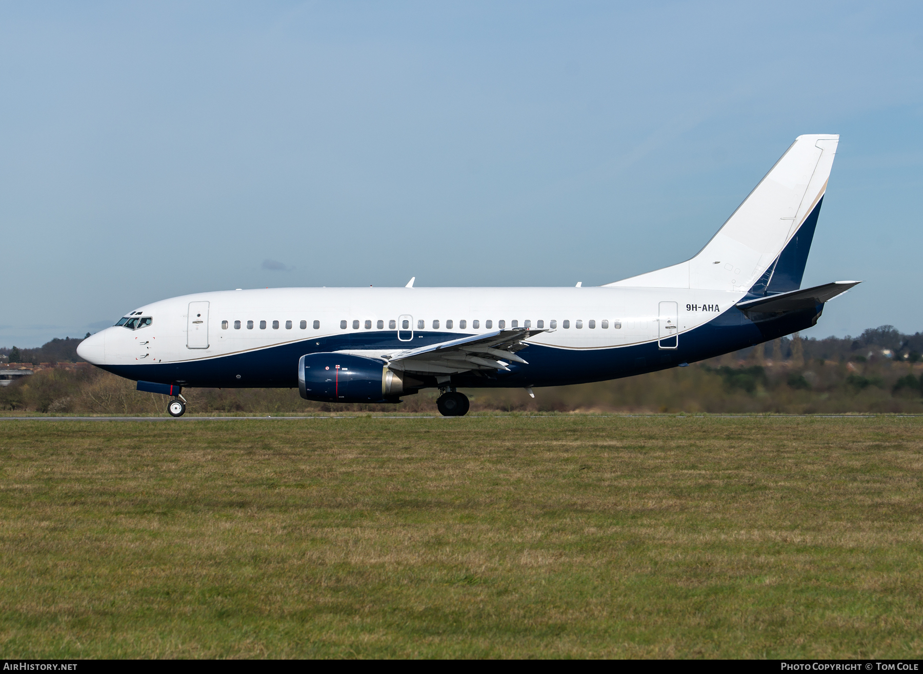 Aircraft Photo of 9H-AHA | Boeing 737-505 | AirHistory.net #65842