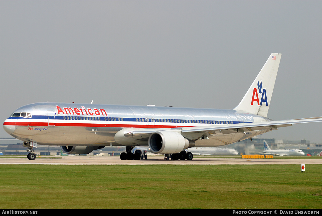 Aircraft Photo of N374AA | Boeing 767-323/ER | American Airlines | AirHistory.net #65849