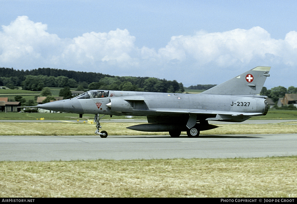 Aircraft Photo of J-2327 | Dassault Mirage IIIS | Switzerland - Air Force | AirHistory.net #65954