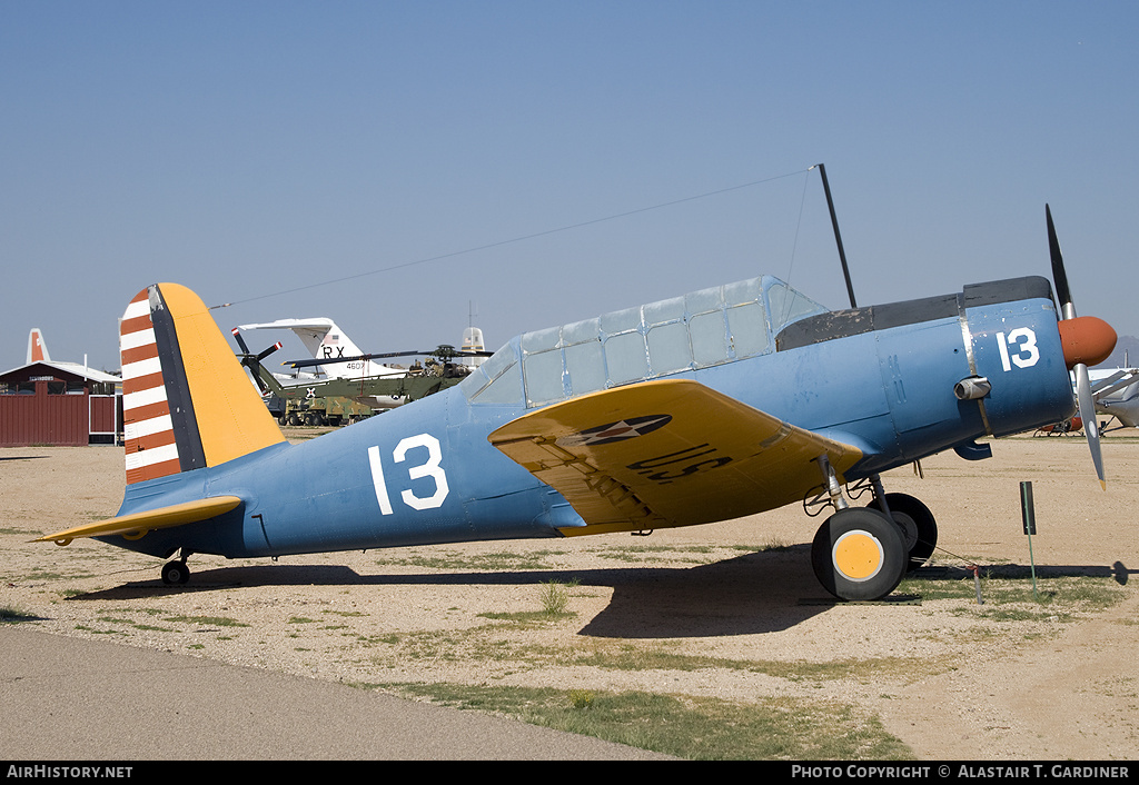 Aircraft Photo of 42-42353 | Vultee BT-13A Valiant | USA - Air Force | AirHistory.net #66033