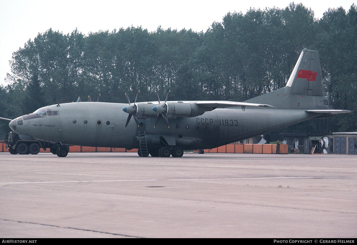 Aircraft Photo of CCCP-11833 | Antonov An-12BP | Soviet Union - Air Force | AirHistory.net #66143