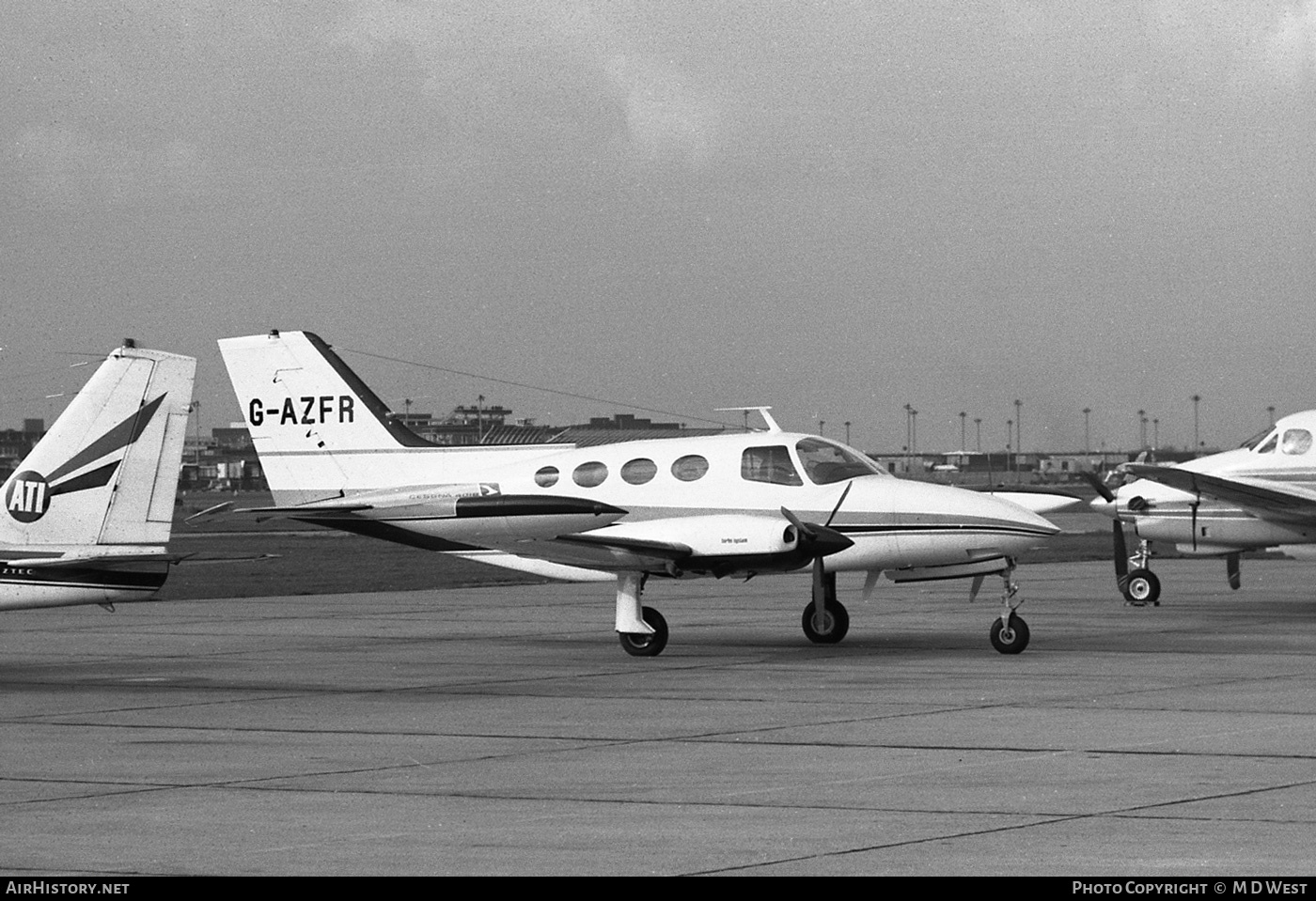 Aircraft Photo of G-AZFR | Cessna 401B | AirHistory.net #66258