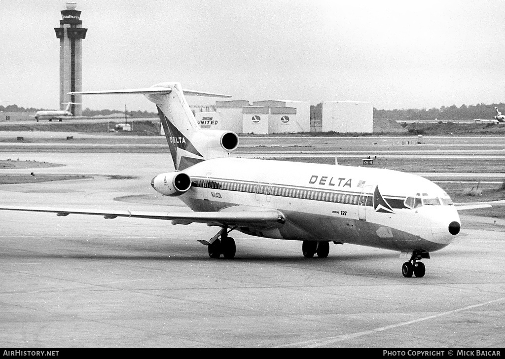 Aircraft Photo of N414DA | Boeing 727-232/Adv | Delta Air Lines | AirHistory.net #66266