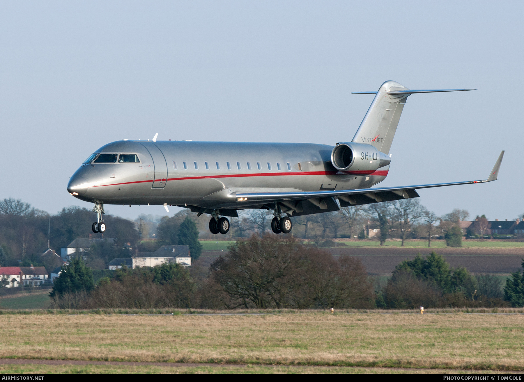 Aircraft Photo of 9H-ILI | Bombardier Challenger 850 (CRJ-200SE/CL-600-2B19) | VistaJet | AirHistory.net #66348