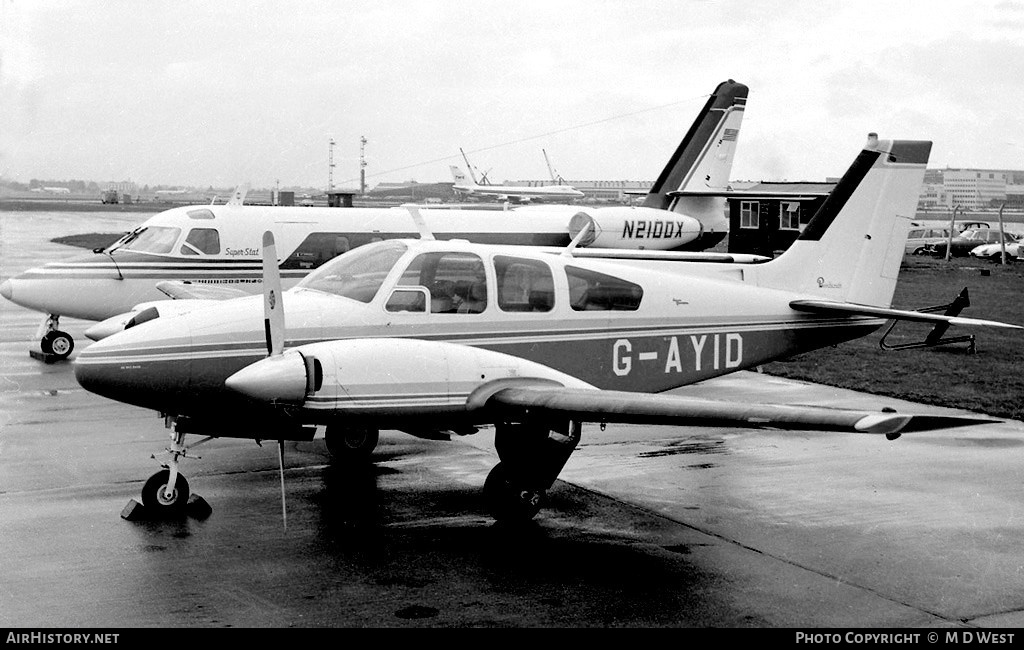 Aircraft Photo of G-AYID | Beech B55A Baron (95-B55) | Eric Raffles | AirHistory.net #66372
