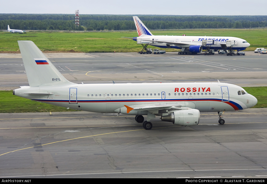 Aircraft Photo of EI-EYL | Airbus A319-111 | Rossiya - Russian Airlines | AirHistory.net #66384