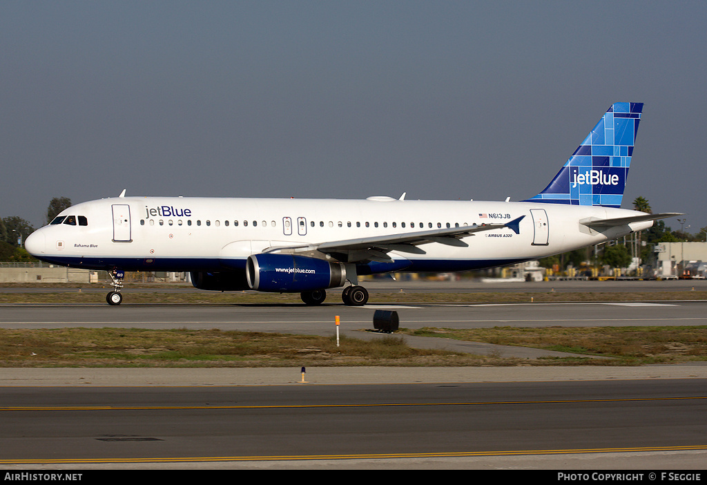 Aircraft Photo of N613JB | Airbus A320-232 | JetBlue Airways | AirHistory.net #66408