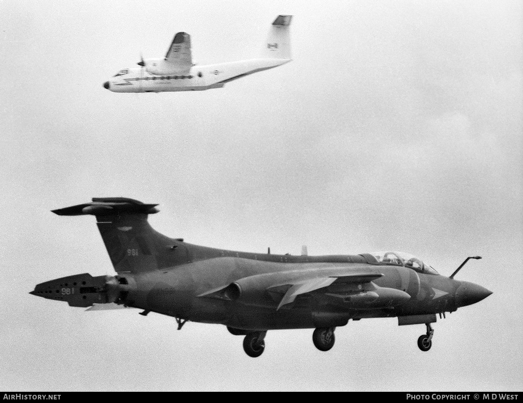 Aircraft Photo of XN981 | Hawker Siddeley Buccaneer S2B | UK - Air Force | AirHistory.net #66550