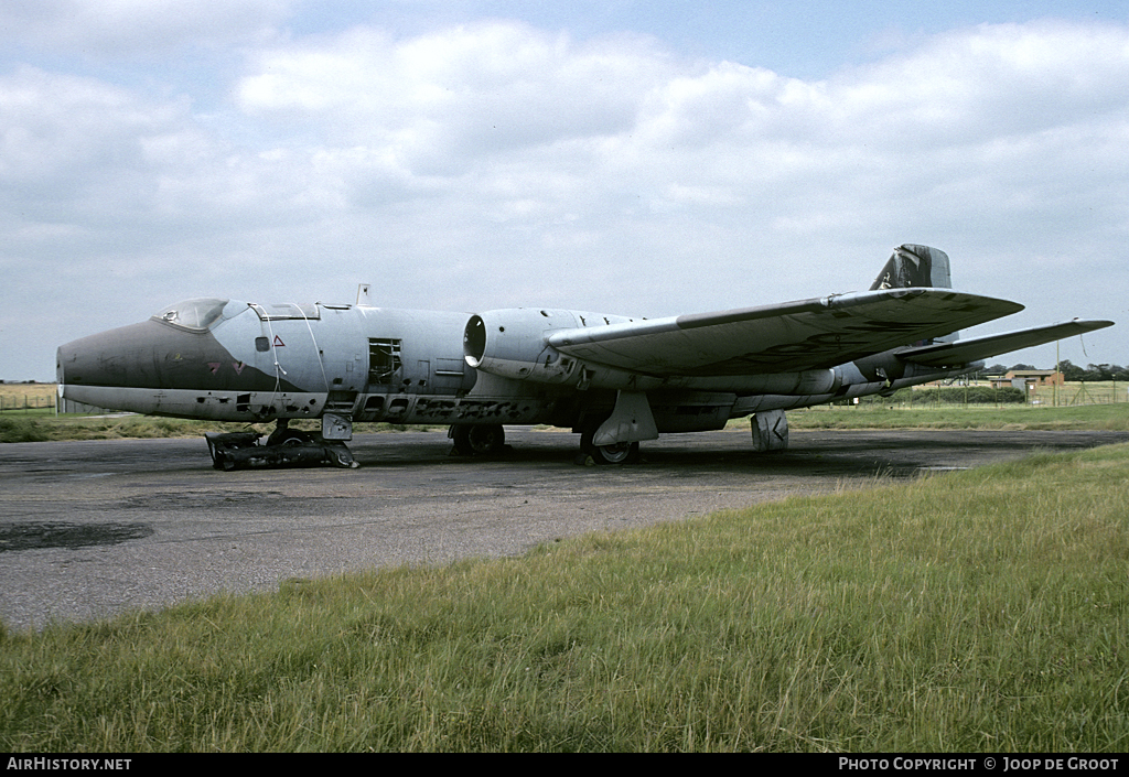 Aircraft Photo of WJ817 | English Electric Canberra PR7 | UK - Air Force | AirHistory.net #66633