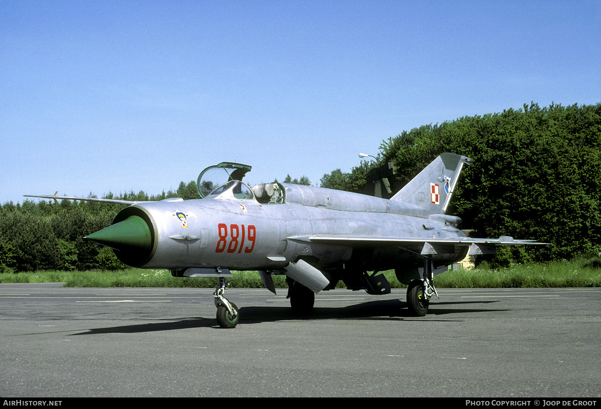 Aircraft Photo of 8819 | Mikoyan-Gurevich MiG-21bis | Poland - Navy | AirHistory.net #66656
