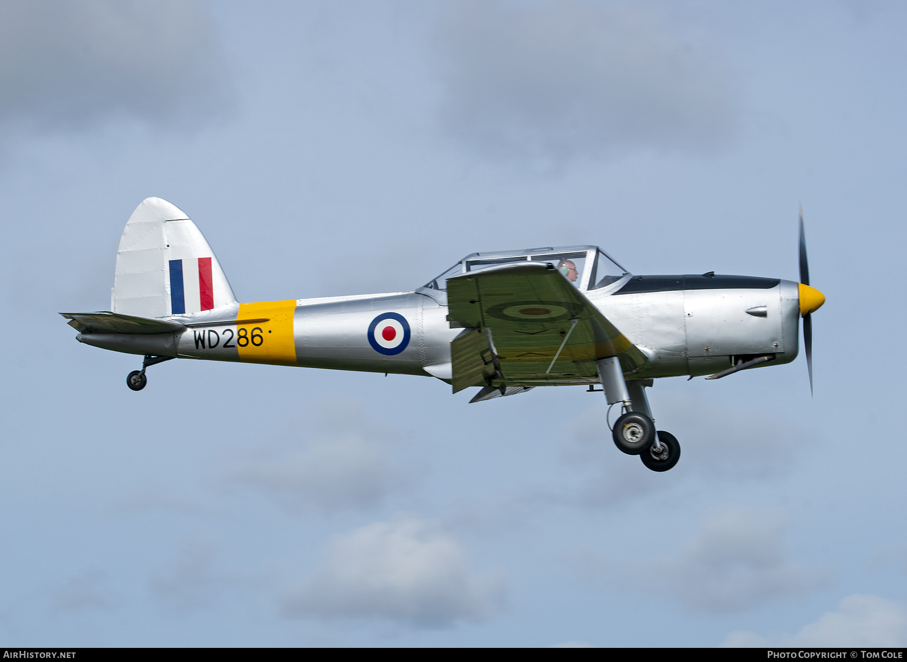 Aircraft Photo of G-BBND / WD286 | De Havilland Canada DHC-1 Chipmunk Mk22 | UK - Air Force | AirHistory.net #66658