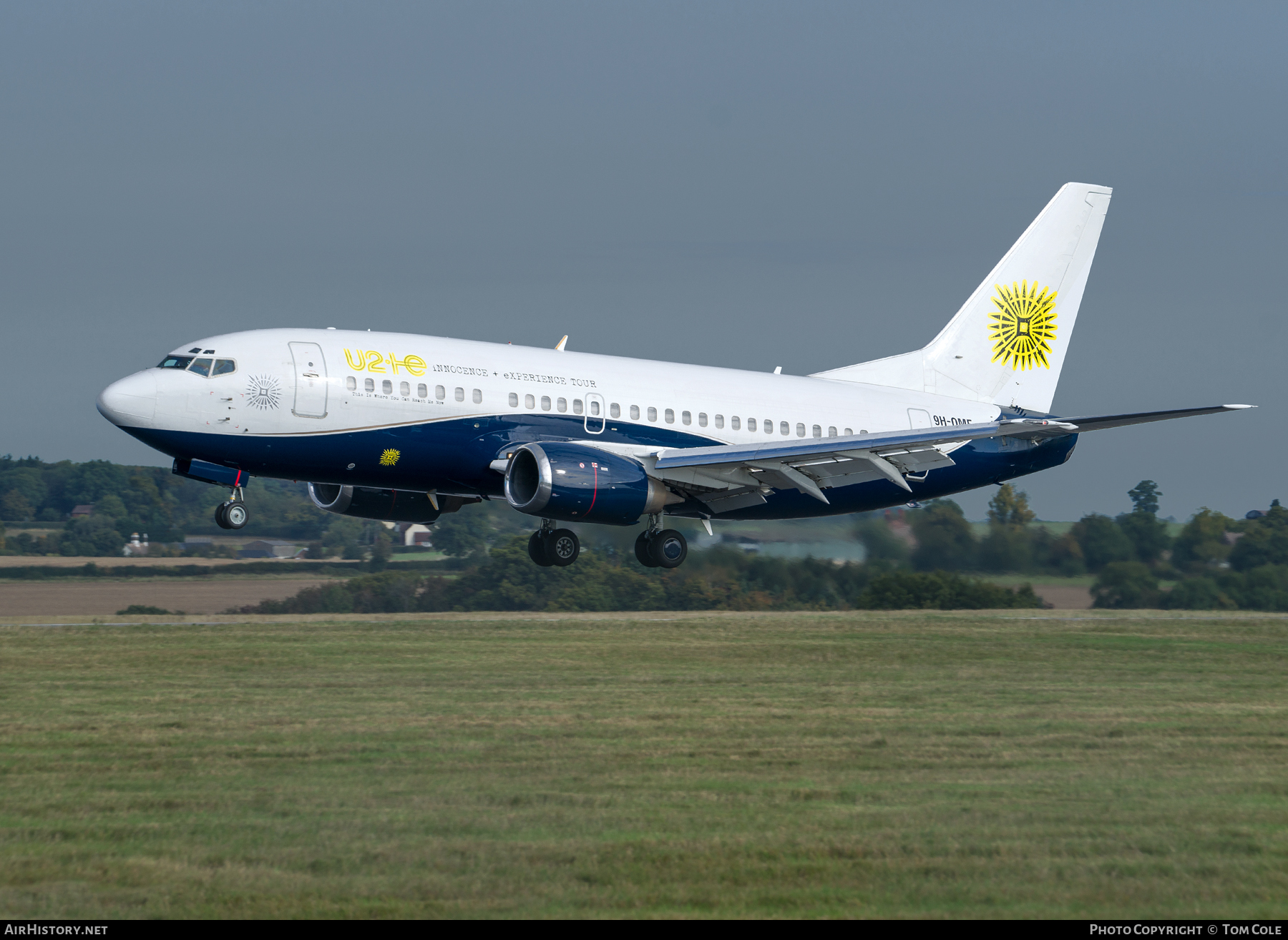 Aircraft Photo of 9H-OME | Boeing 737-505 | AirX Charter | AirHistory.net #66668