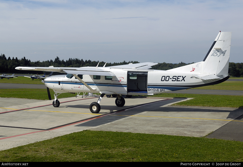 Aircraft Photo of OO-SEX | Cessna 208B Grand Caravan | SkyDive Spa | AirHistory.net #66677