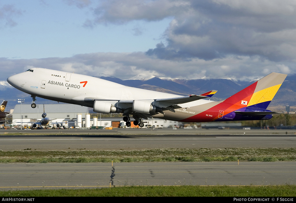 Aircraft Photo of HL7414 | Boeing 747-48EM(BDSF) | Asiana Airlines Cargo | AirHistory.net #66733