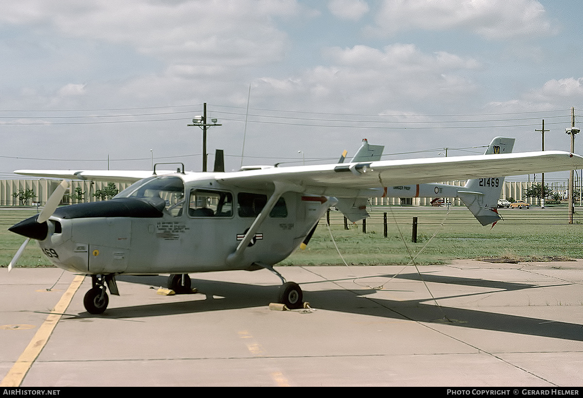 Aircraft Photo of 67-21469 / 21469 | Cessna O-2B Super Skymaster | USA - Air Force | AirHistory.net #66843