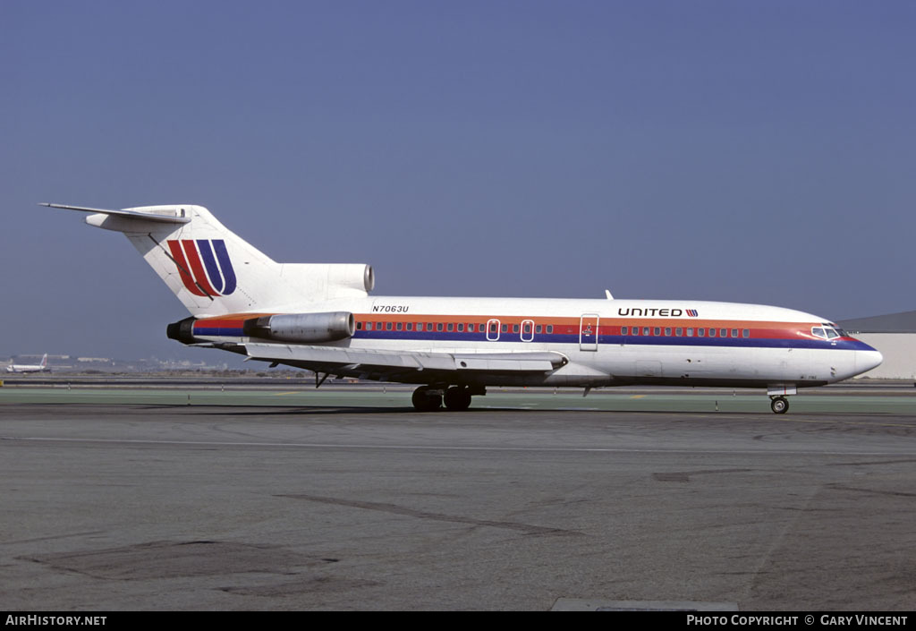 Aircraft Photo of N7063U | Boeing 727-22 | United Airlines | AirHistory.net #66986