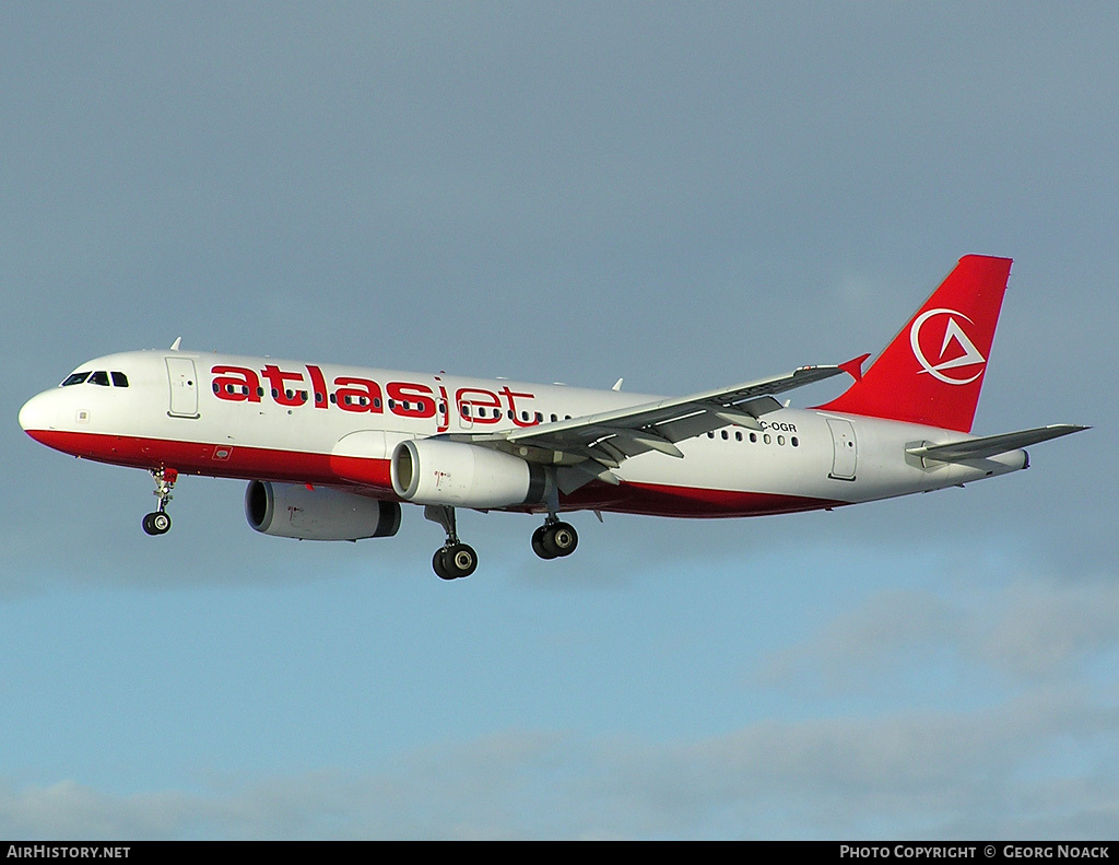 Aircraft Photo of TC-OGR | Airbus A320-232 | Atlasjet Airlines | AirHistory.net #67087