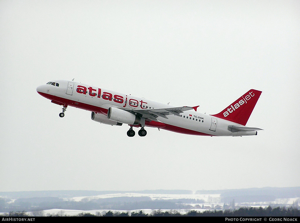 Aircraft Photo of TC-OGK | Airbus A320-232 | Atlasjet Airlines | AirHistory.net #67108