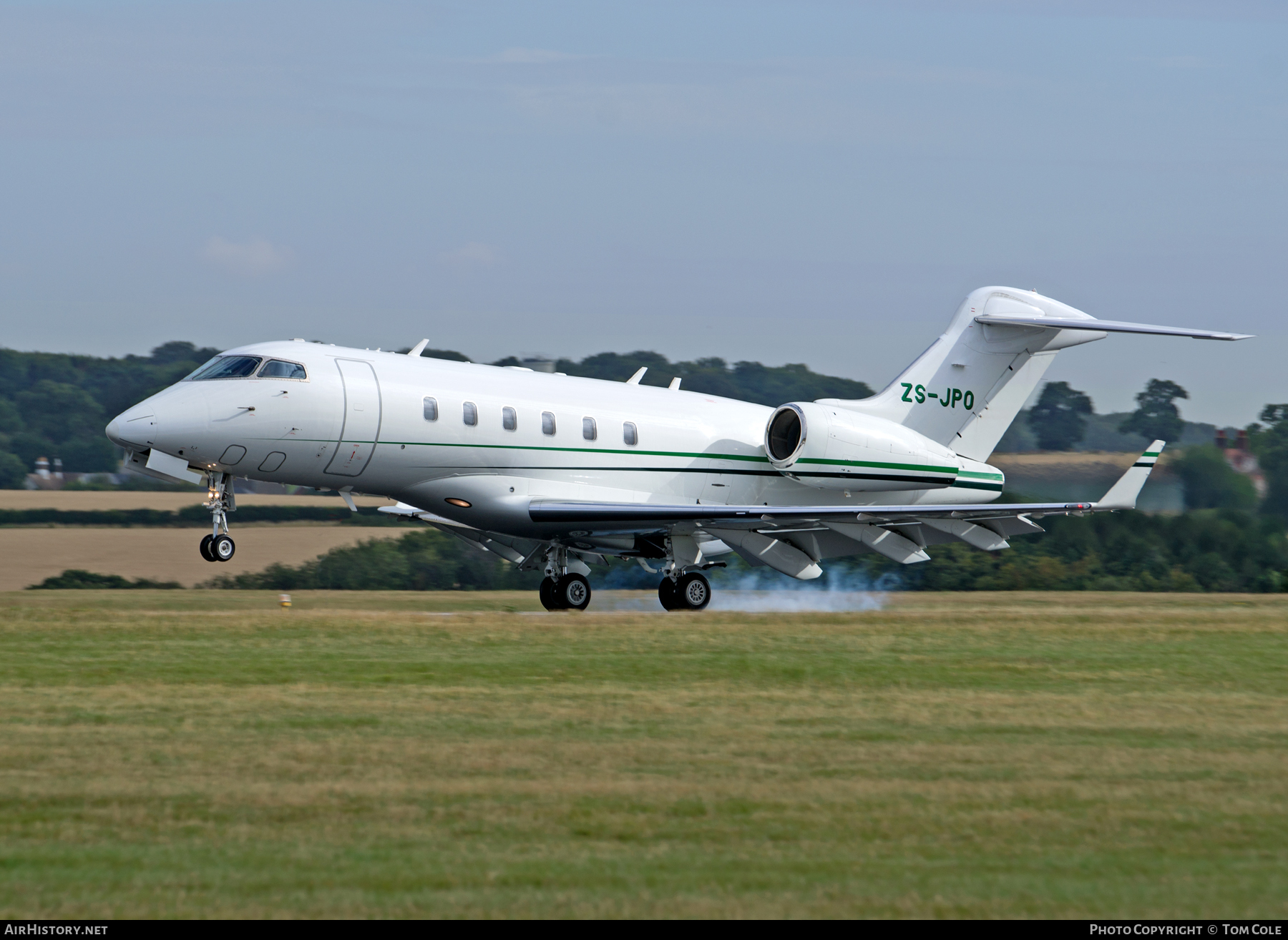 Aircraft Photo of ZS-JPO | Bombardier Challenger 300 (BD-100-1A10) | AirHistory.net #67176