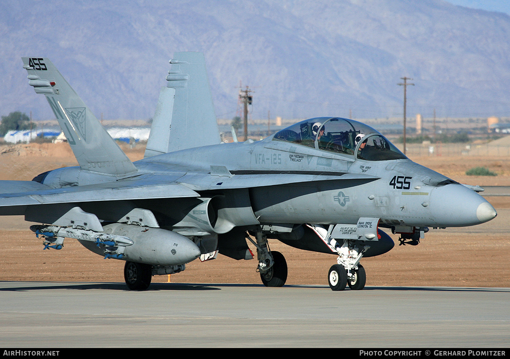 Aircraft Photo of 164259 | McDonnell Douglas F/A-18D Hornet | USA - Navy | AirHistory.net #67236