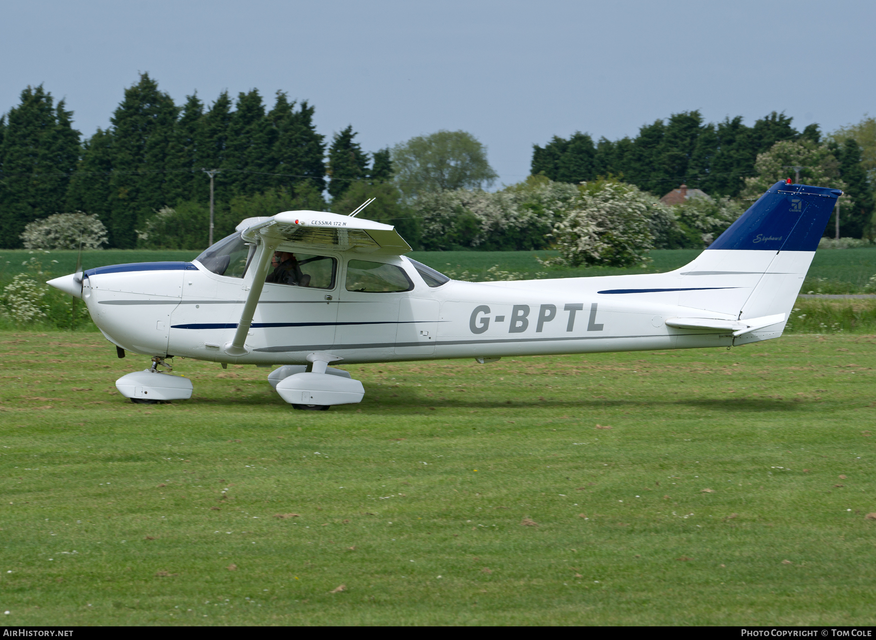 Aircraft Photo of G-BPTL | Cessna 172N | AirHistory.net #67280