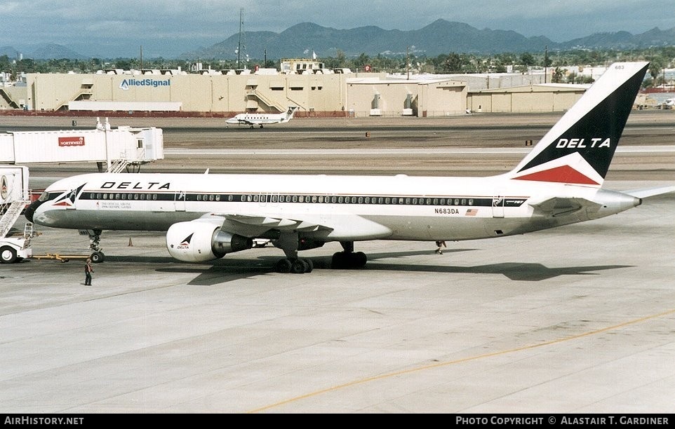 Aircraft Photo of N683DA | Boeing 757-232 | Delta Air Lines | AirHistory.net #67310