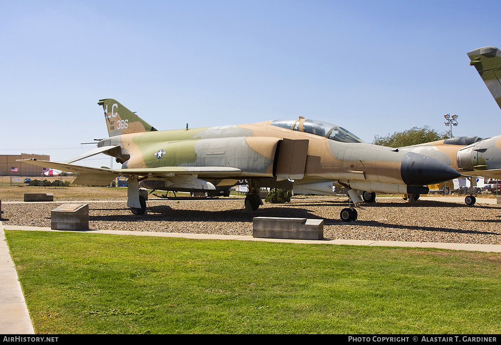 Aircraft Photo of 68-0366 / AF68-366 | McDonnell Douglas F-4E Phantom II | USA - Air Force | AirHistory.net #67335