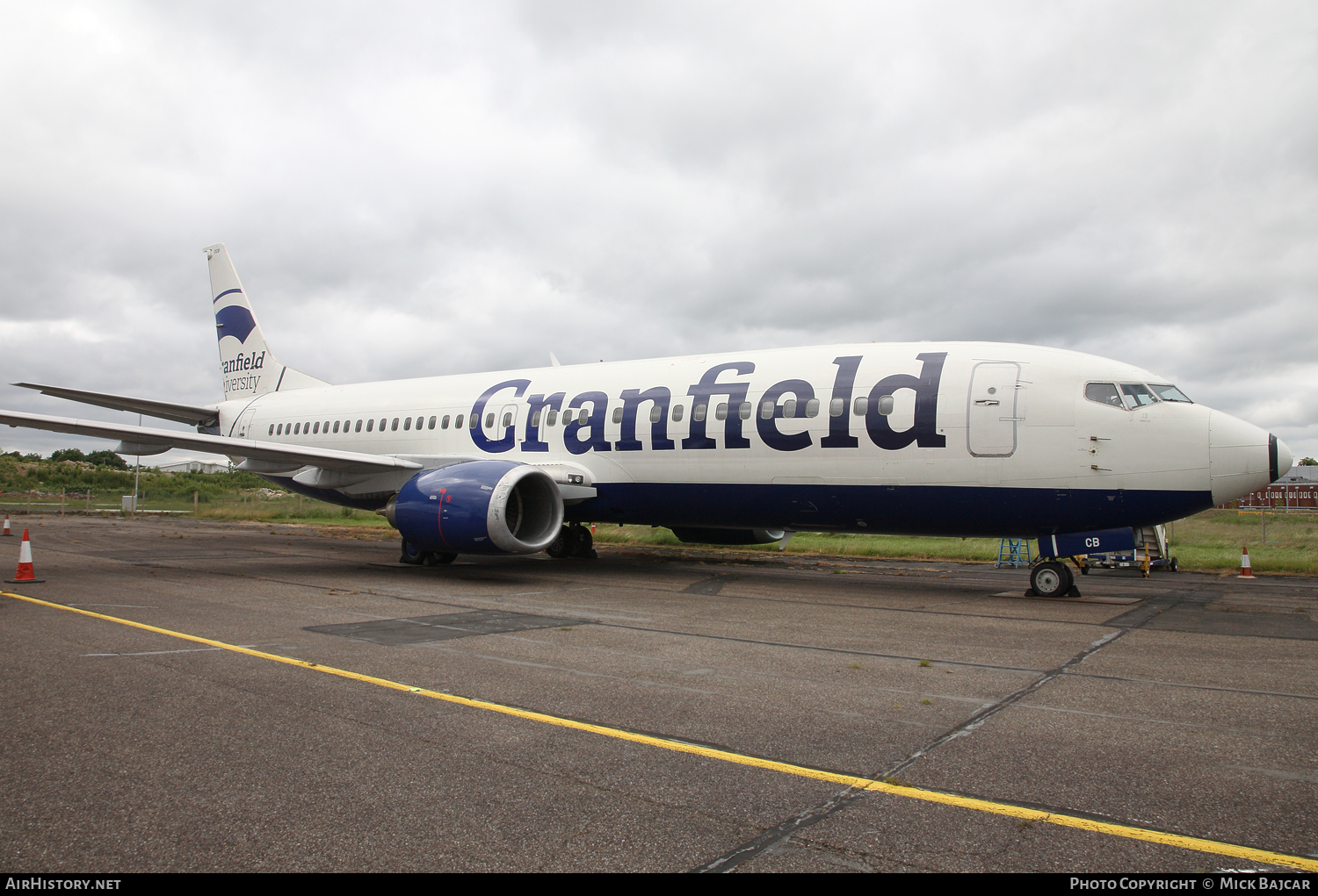 Aircraft Photo of G-DOCB | Boeing 737-436 | Cranfield University | AirHistory.net #67336