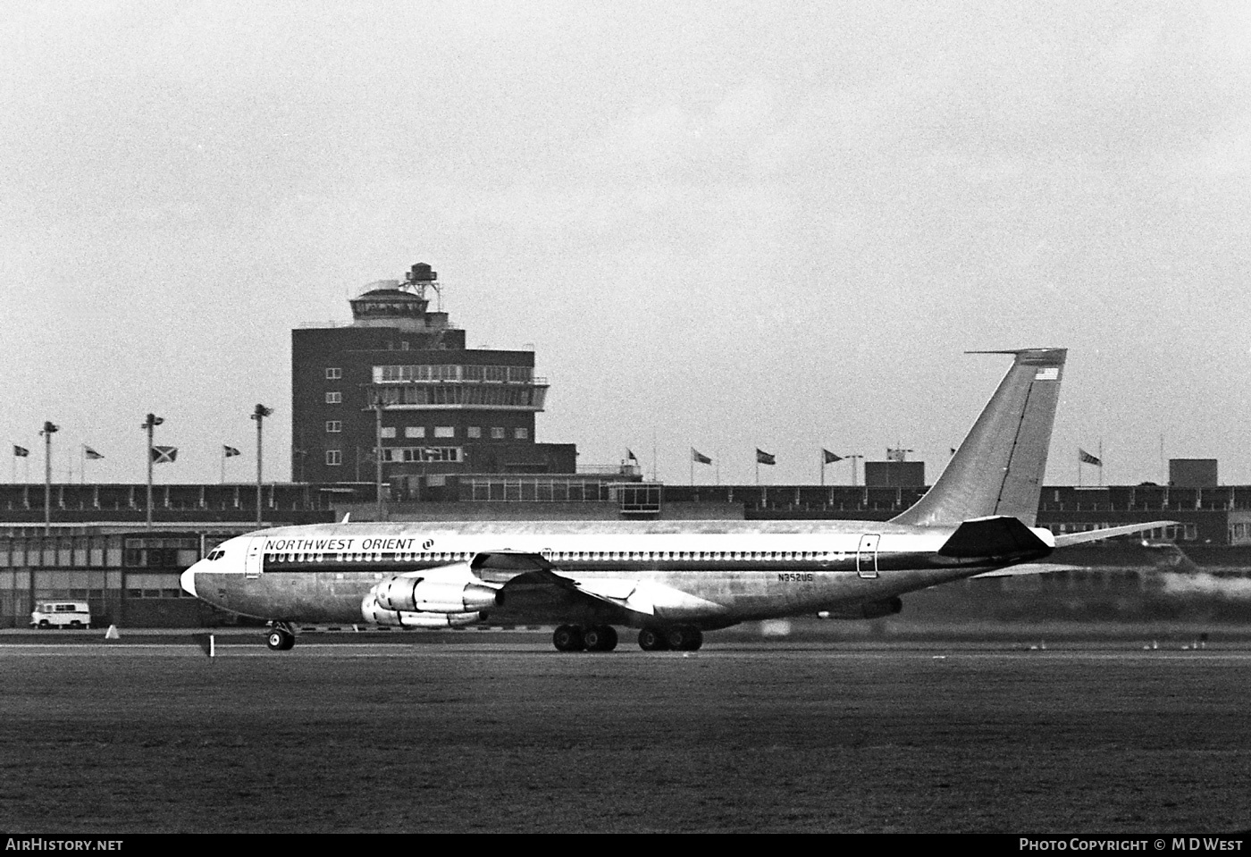 Aircraft Photo of N352US | Boeing 707-351B | Northwest Orient Airlines | AirHistory.net #67338