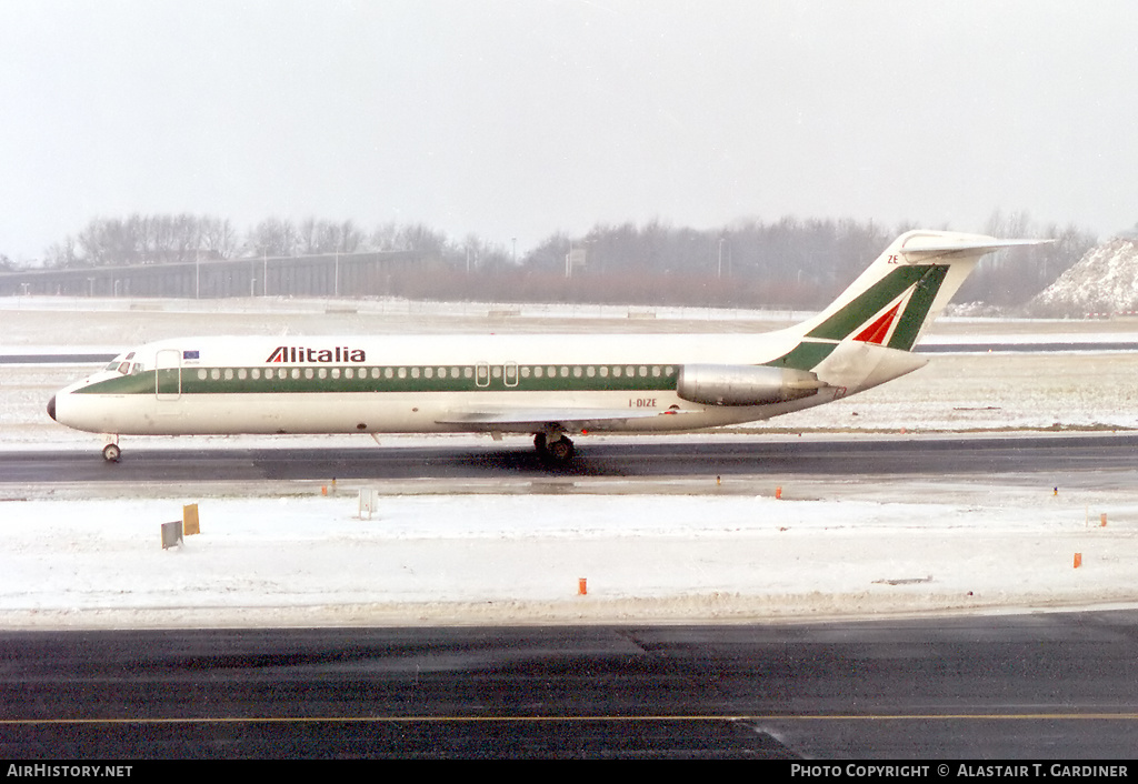 Aircraft Photo of I-DIZE | McDonnell Douglas DC-9-32 | Alitalia | AirHistory.net #67348