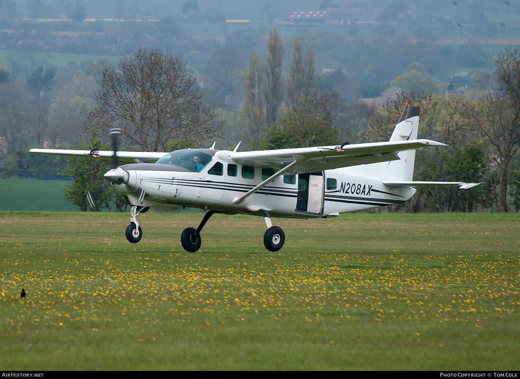 Aircraft Photo of N208AX | Cessna 208B Grand Caravan | AirHistory.net #67381