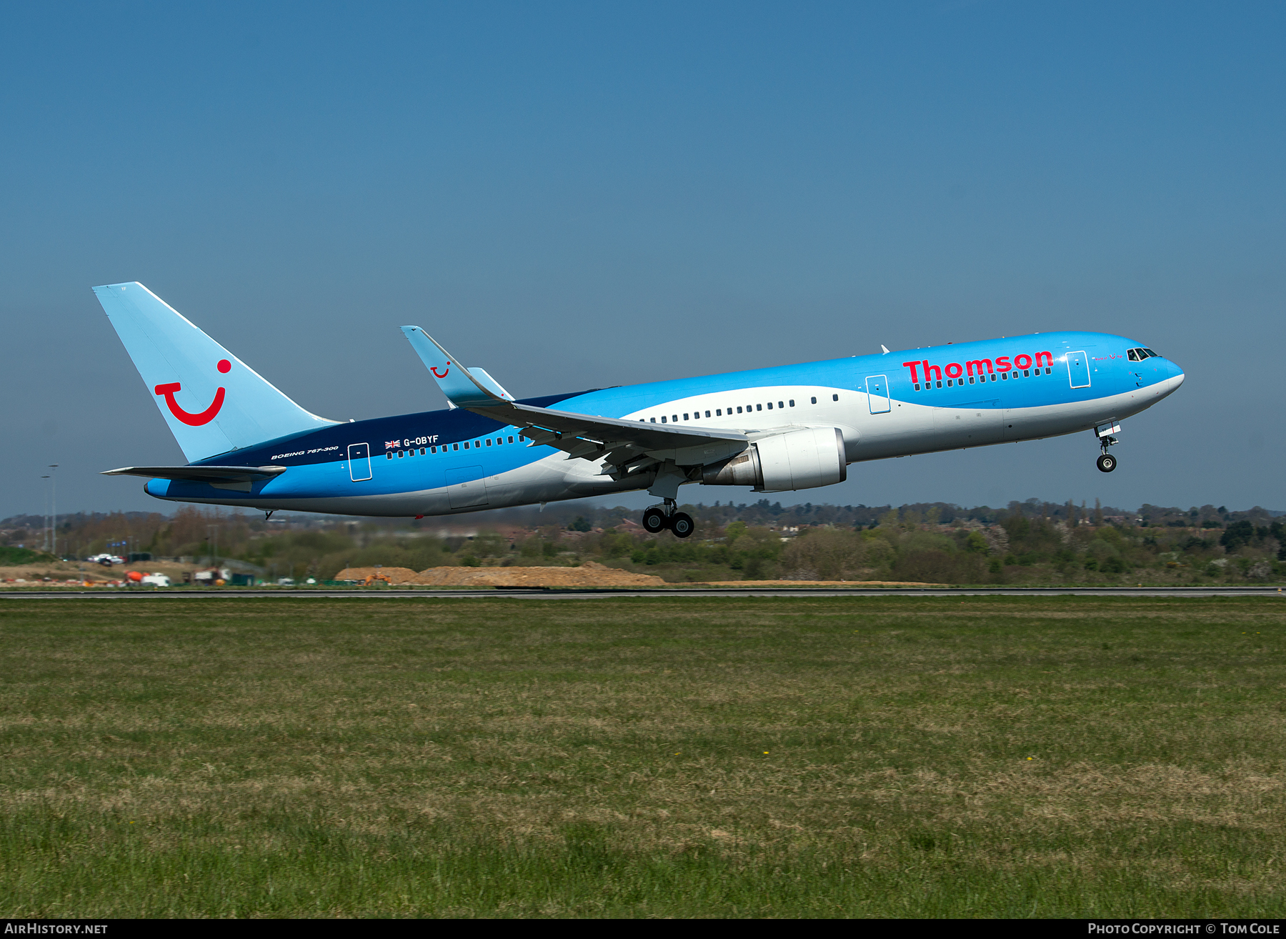 Aircraft Photo of G-OBYF | Boeing 767-304/ER | Thomson Airways | AirHistory.net #67442