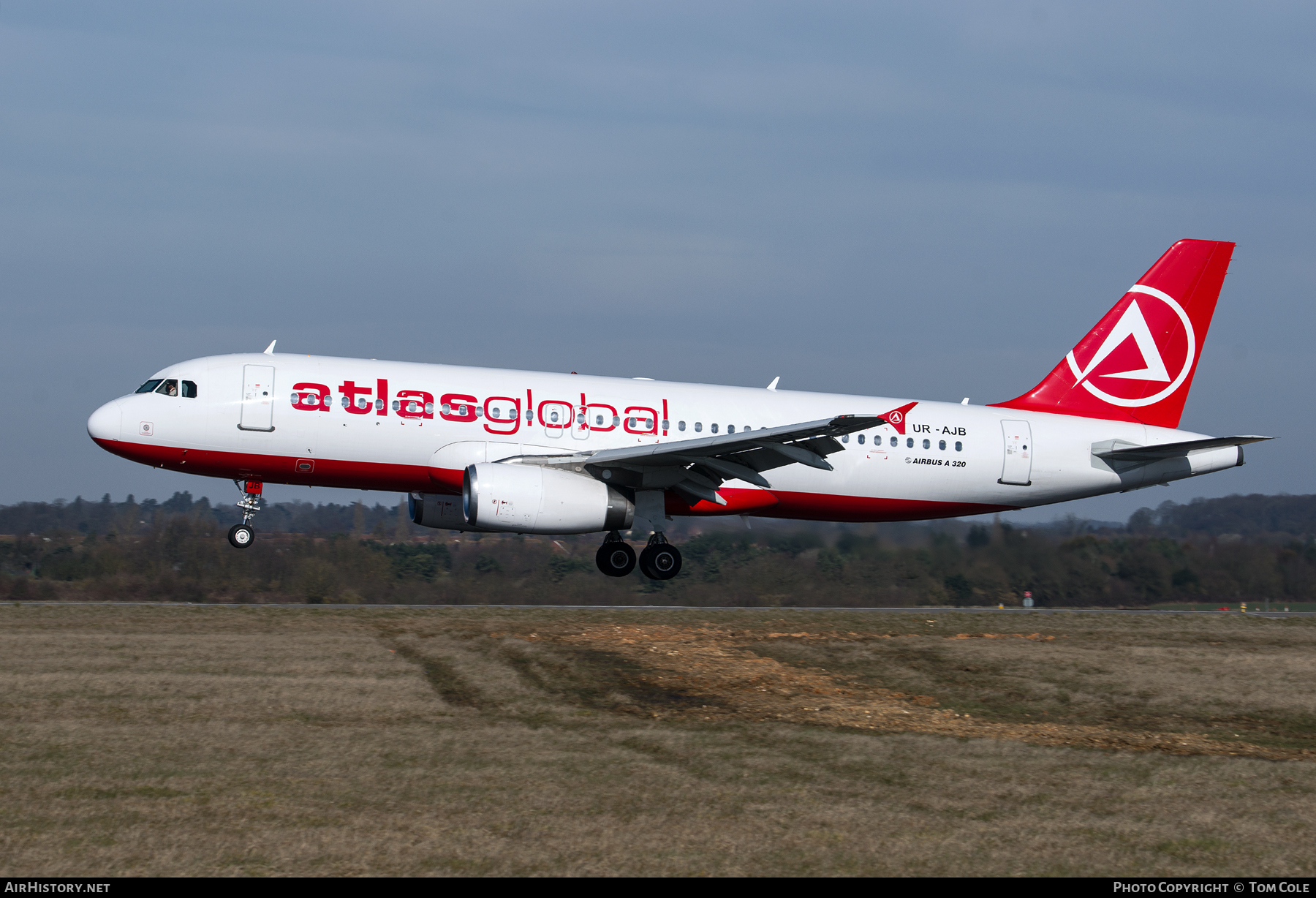 Aircraft Photo of UR-AJB | Airbus A320-233 | AtlasGlobal Airlines | AirHistory.net #67479