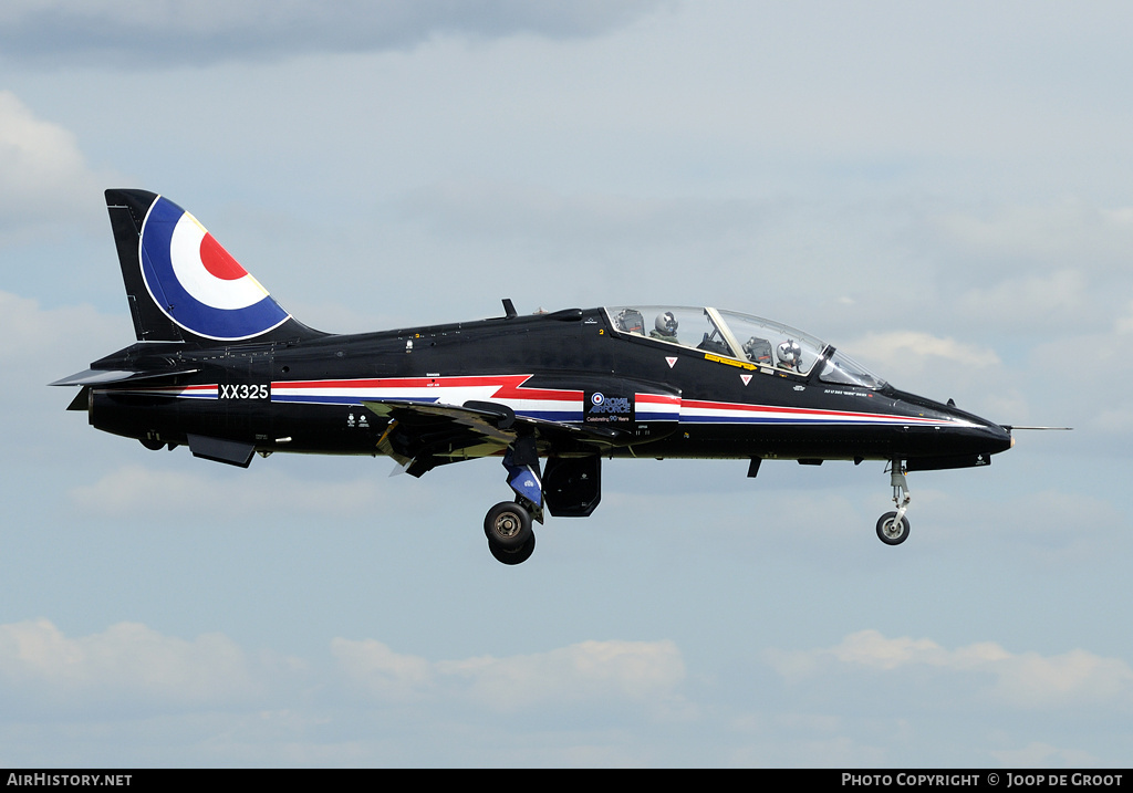 Aircraft Photo of XX325 | British Aerospace Hawk T.1 | UK - Air Force | AirHistory.net #67538