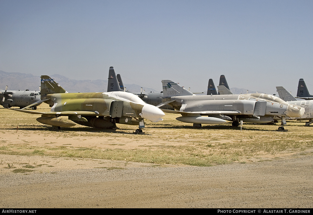 Aircraft Photo of 63-7711 / AF63-711 | McDonnell F-4C Phantom II | USA - Air Force | AirHistory.net #67577