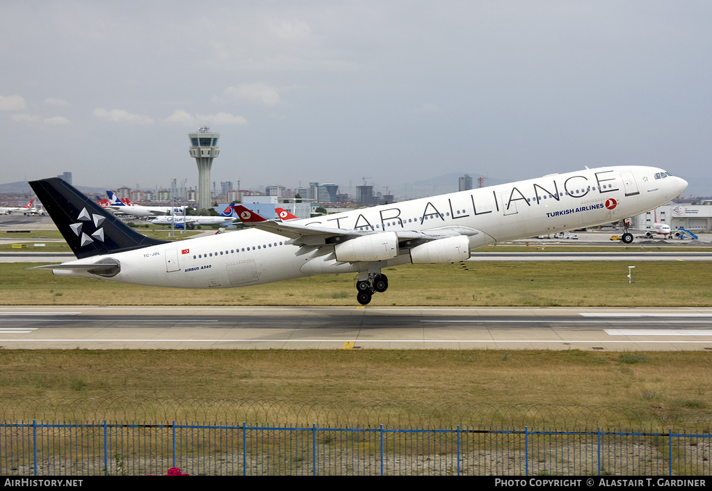 Aircraft Photo of TC-JDL | Airbus A340-311 | Turkish Airlines | AirHistory.net #67586
